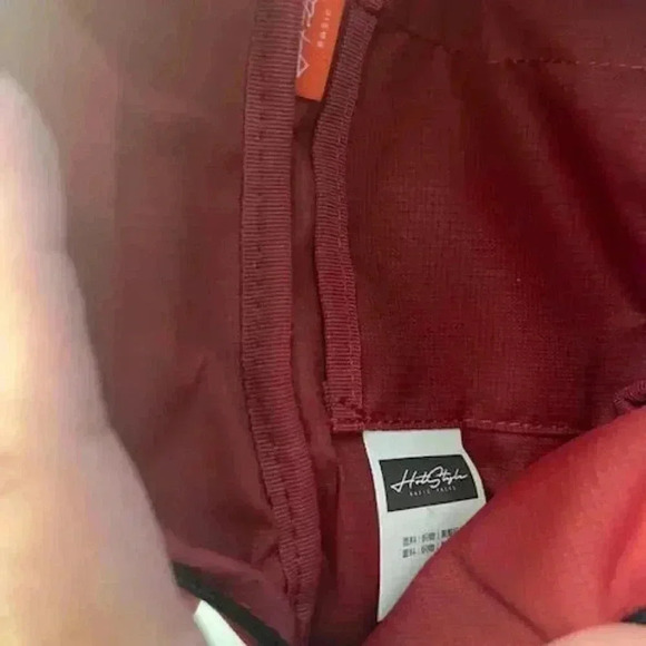 Hot Style Red Fanny Pack #Always been me # Keep it real w/ 3 zipper compartments - Picture 7 of 8